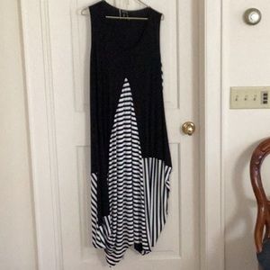 Kelly dress by Comfy USA